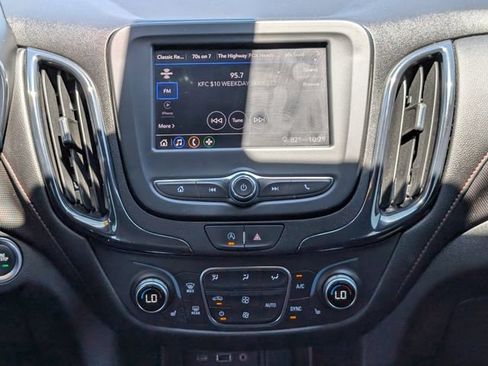 Used 2024 Chevrolet Equinox RS FWD image 19