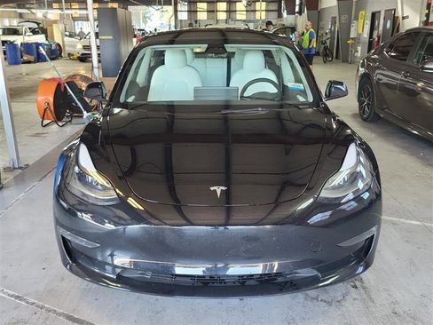 Used 2023 Tesla Model 3 Performance image 6