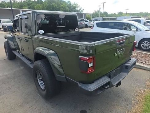 Used 2022 Jeep Gladiator Overland w/ Popular Equipment Package AWD/4WD image 6