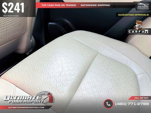 Used 2017 Jaguar F-PACE First Edition AWD/4WD image 36