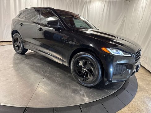 Used 2025 Jaguar F-PACE R-Dynamic S AWD/4WD image 7
