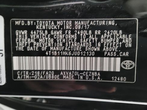 Used 2018 Toyota Camry LE image 33