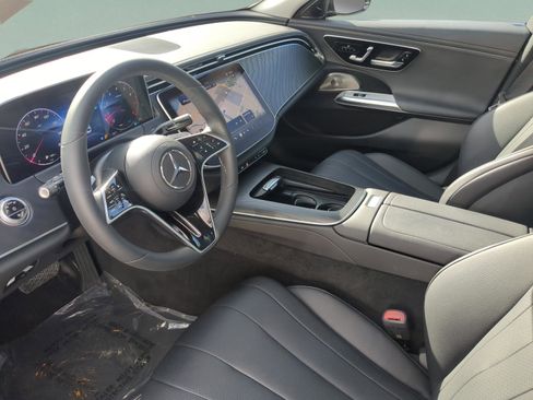 Certified 2024 Mercedes-Benz E 350 4MATIC Sedan image 22