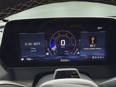 Used 2025 Chevrolet Traverse LT w/ Enhanced Driving Package FWD image 13