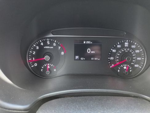 Used 2022 Kia Soul LX FWD image 35