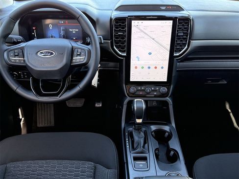 New 2025 Ford Ranger XLT w/ Equipment Group 301A High image 32