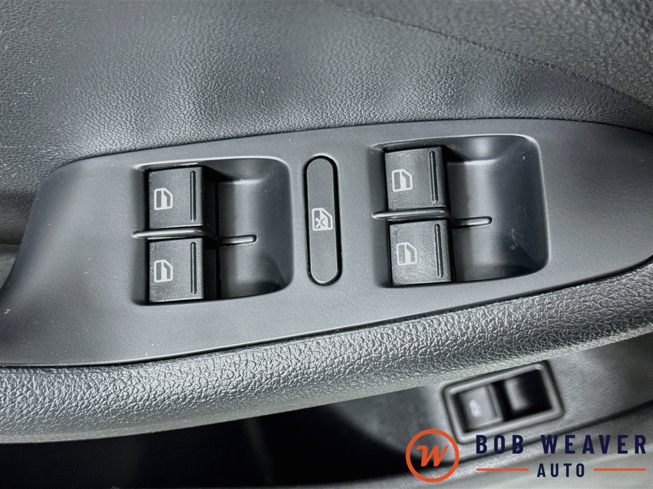 Used 2017 Volkswagen Jetta SE FWD image 21