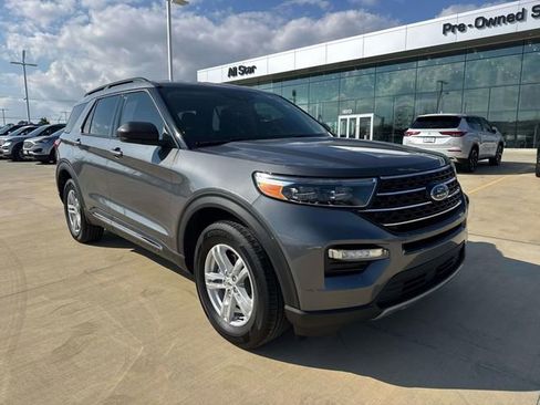Used 2023 Ford Explorer XLT w/ Equipment Group 202A image 1