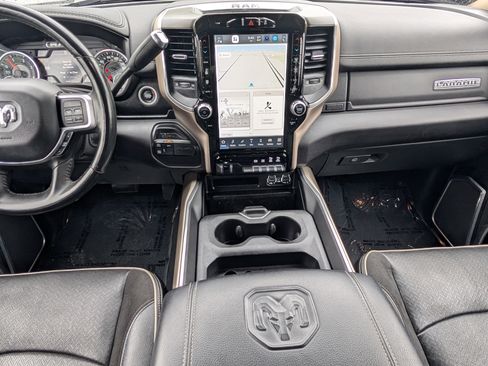Used 2022 RAM 3500 Laramie AWD/4WD image 21
