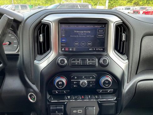 Used 2023 Chevrolet Silverado 2500 LT w/ Convenience Package image 23