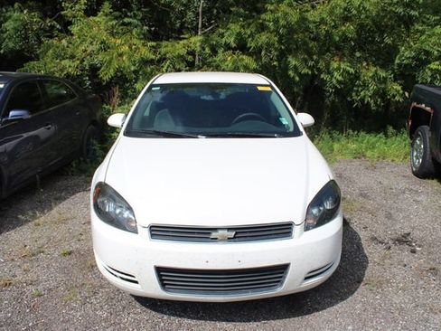 Used 2008 Chevrolet Impala LS FWD image 2