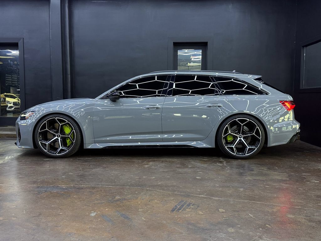 Used 2022 Audi RS 6 AWD/4WD image 5