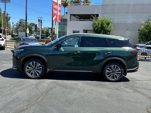 New 2027 INFINITI QX60 Luxe FWD image 3