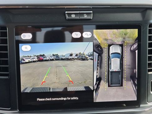 New 2026 Ford F350 Lariat w/ FX4 Off-Road Package image 12