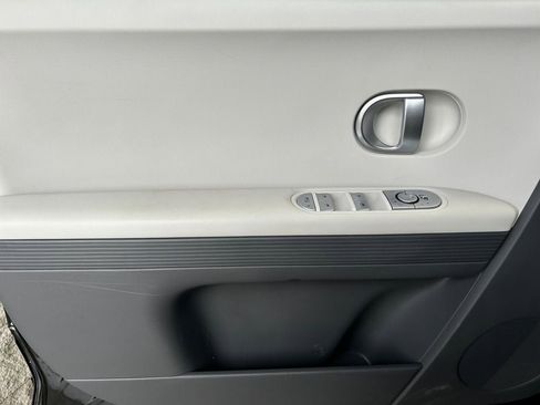 Certified 2024 Hyundai Ioniq 5 SEL AWD/4WD image 19