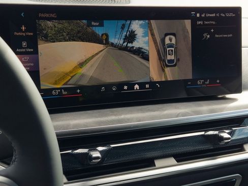 New 2026 BMW X6 xDrive40i w/ Premium Package image 14