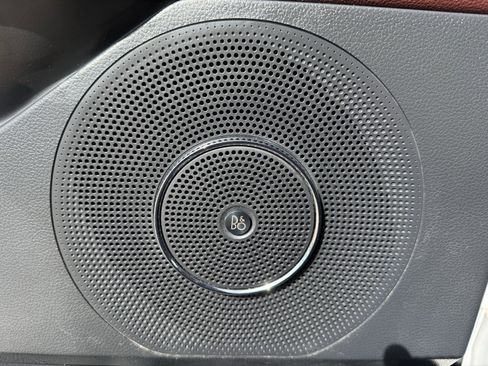 Used 2023 Ford Expedition Limited image 15