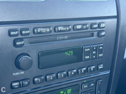 Used 2003 Ford Thunderbird Deluxe image 19