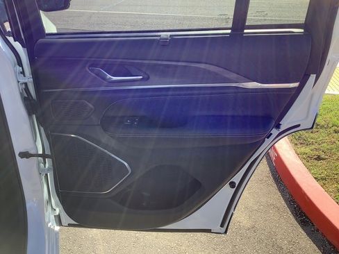 New 2025 Jeep Grand Cherokee Overland w/ Luxury Tech Group IV image 34