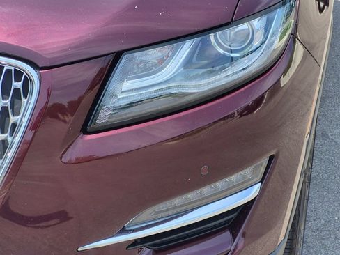Used 2017 Lincoln MKC Reserve w/ Lincoln MKC Climate Package AWD/4WD image 9