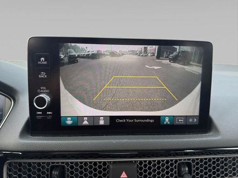 Used 2023 Honda Civic Touring image 16