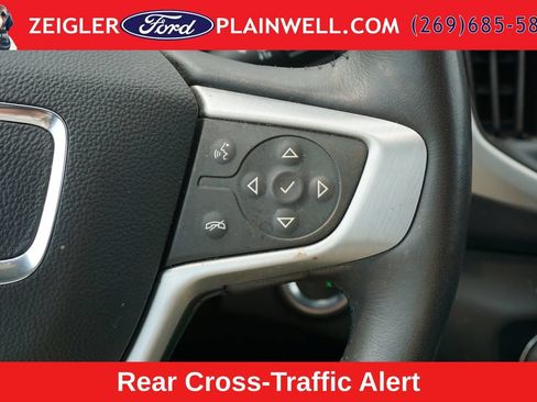 Used 2022 GMC Terrain SLT w/ Tech Package AWD/4WD image 27