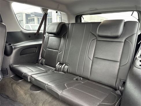 Used 2017 GMC Yukon XL Denali w/ Open Road Package image 10