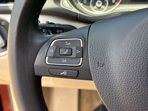 Used 2014 Volkswagen Passat 1.8T Wolfsburg Edition FWD image 24