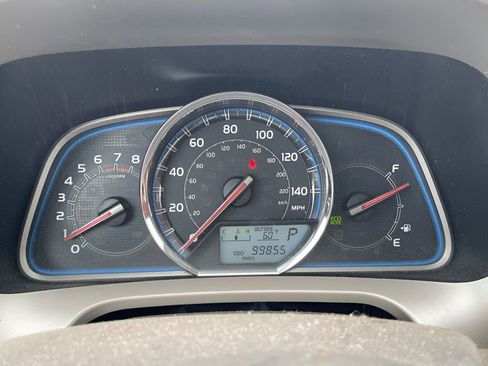 Used 2014 Toyota RAV4 Limited AWD/4WD image 9