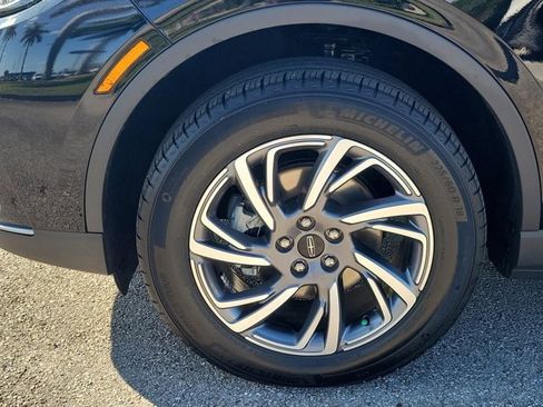 Certified 2023 Lincoln Corsair FWD image 8