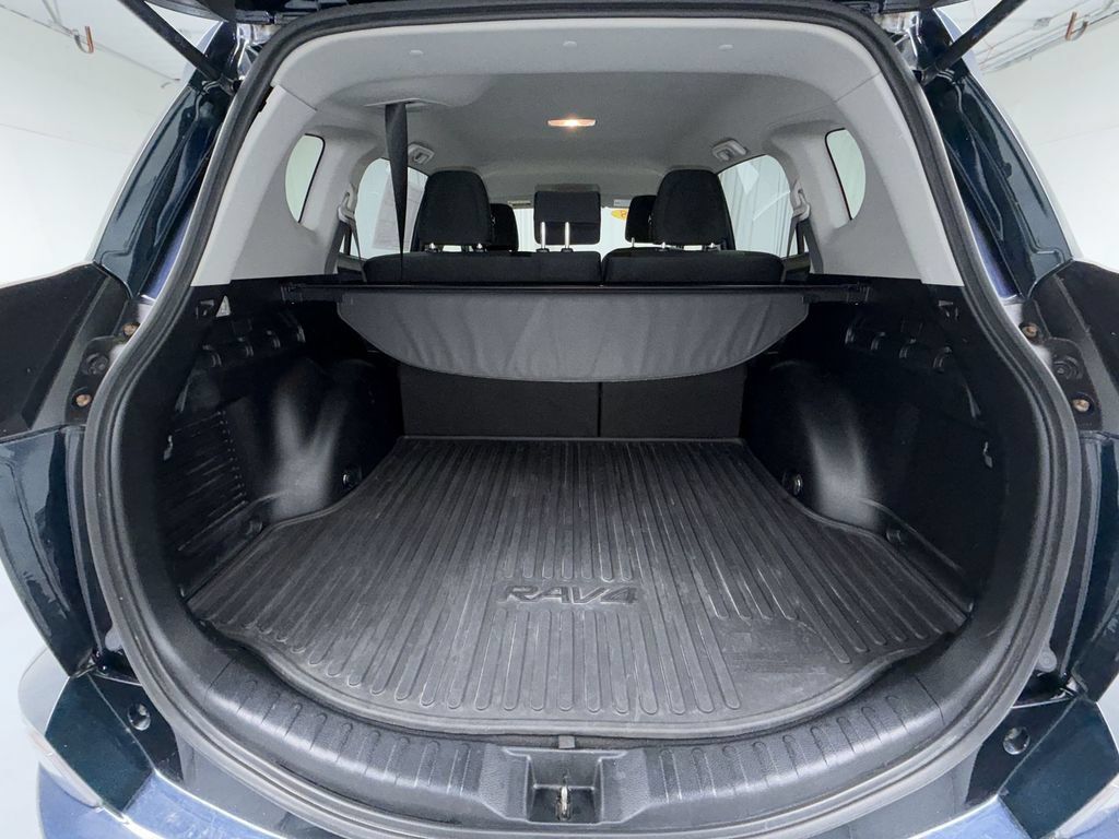 Used 2018 Toyota RAV4 LE w/ All Weather Liner Package AWD/4WD image 16