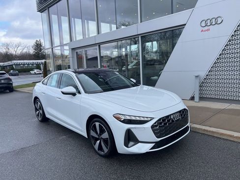 Used 2025 Audi A5 2.0T Premium Plus w/ Premium Plus image 6