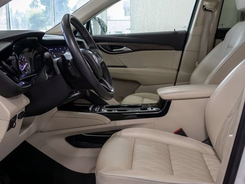 Used 2022 Buick Envision Avenir w/ Technology Package II FWD image 15