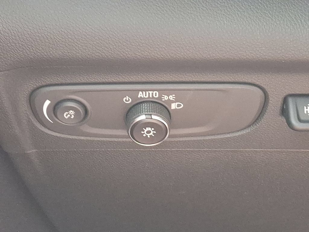 Certified 2023 Buick Envision Avenir AWD/4WD image 24