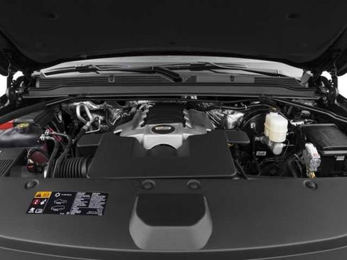 Used 2018 Cadillac Escalade Premium Luxury image 8