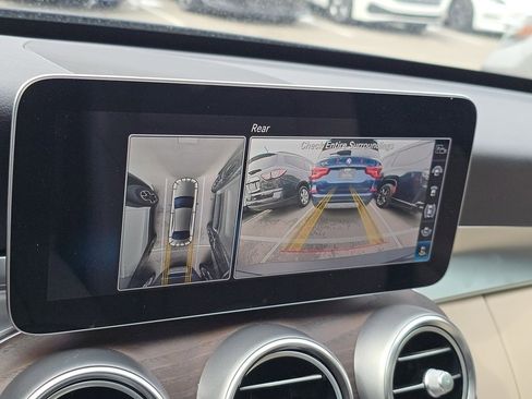 Used 2021 Mercedes-Benz C 300 4MATIC Sedan image 33
