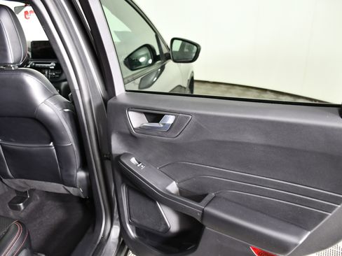 Used 2025 Ford Escape ST-Line Select image 43