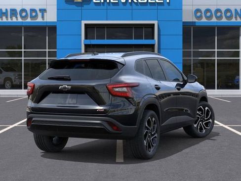 New 2026 Chevrolet Trax RS w/ Sunroof Package image 4