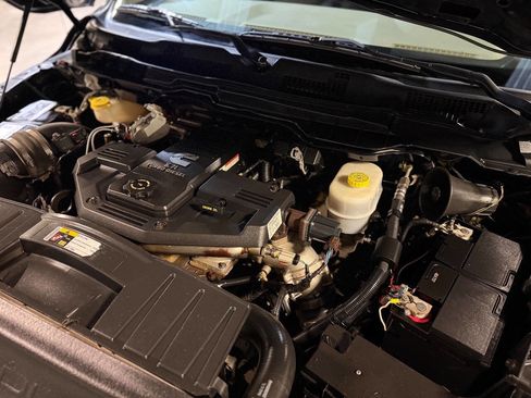 Used 2012 RAM 3500 ST w/ Chrome Appearance Group image 22