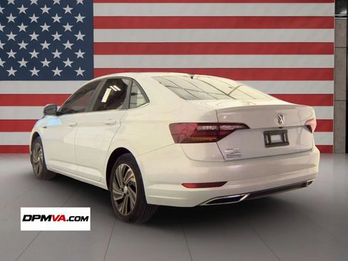 Used 2019 Volkswagen Jetta SEL Premium FWD image 4