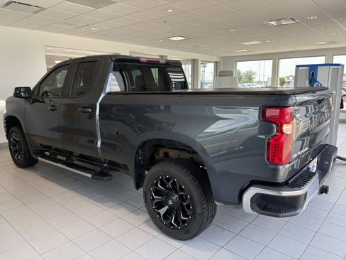 Used 2019 Chevrolet Silverado 1500 LT w/ All-Star Edition AWD/4WD image 7