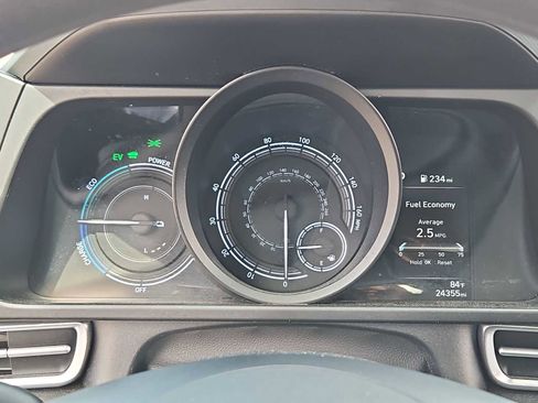 Used 2023 Hyundai Elantra Blue FWD image 32