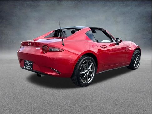 Used 2017 MAZDA MX-5 Miata RF Grand Touring RWD image 32