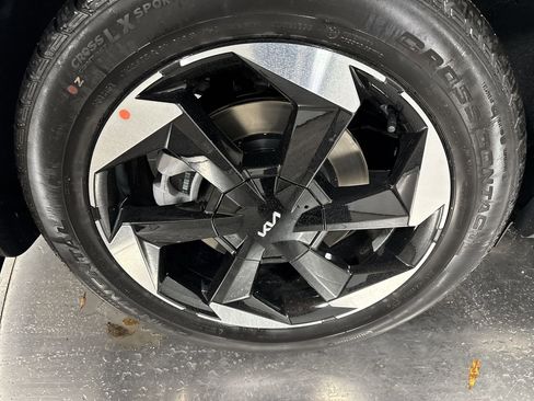 New 2026 Kia Sorento EX image 13