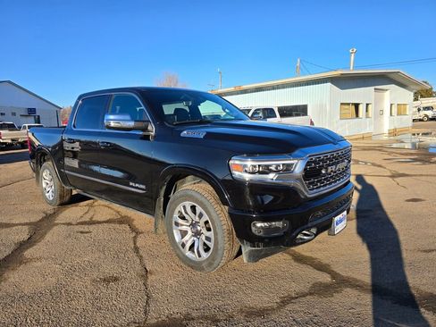 Used 2023 RAM 1500 Limited AWD/4WD image 4