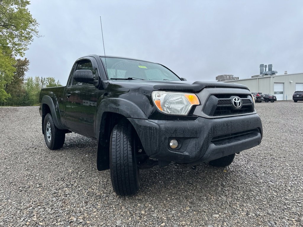 Used 2012 Toyota Tacoma 4x4 Regular Cab image 12