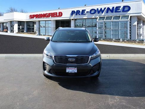 Used 2020 Kia Sorento S image 2
