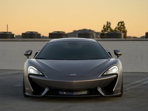 Used 2019 McLaren 570S Coupe image 2
