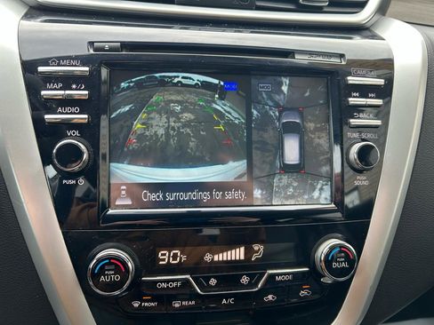 Used 2017 Nissan Murano Platinum image 23