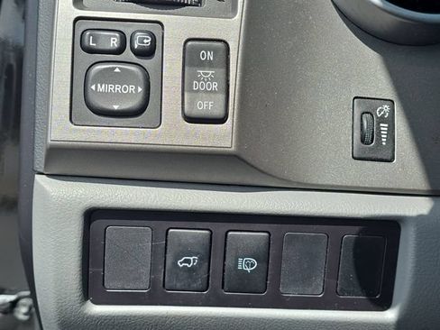 Used 2016 Toyota Sequoia Limited AWD/4WD image 11